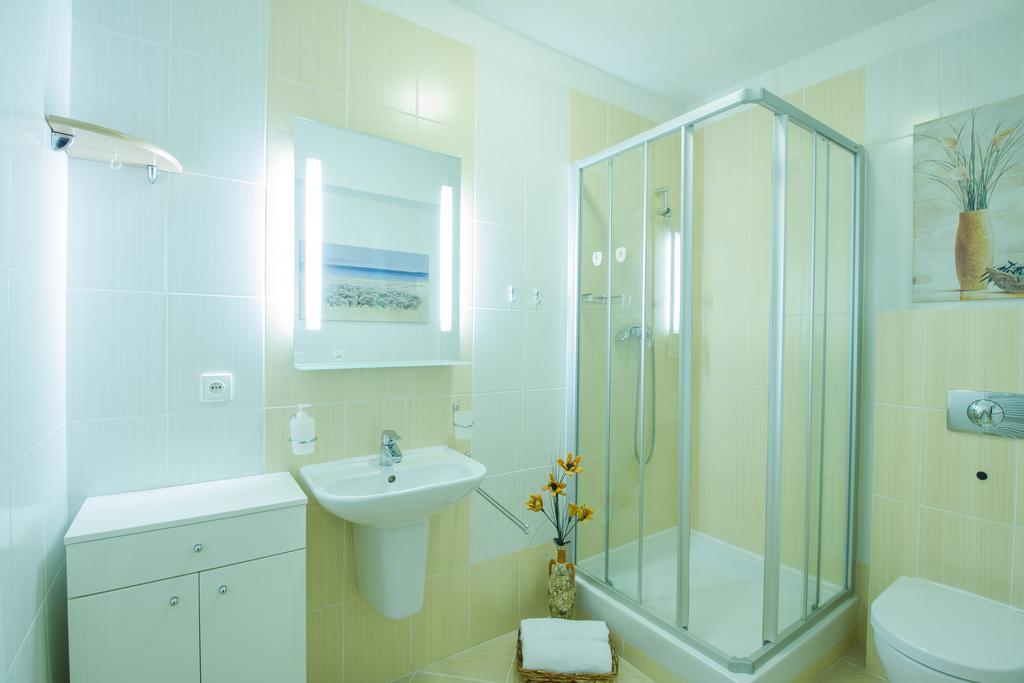 Vila Helena - Apartment Helena 2 鲁容贝罗克 客房 照片
